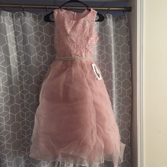 Pretty in Pink - Picture 1 of 3